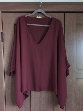 Flowing V-Neck Tunic Top in Burgundy